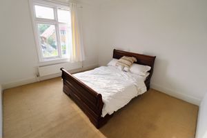 Bedroom- click for photo gallery